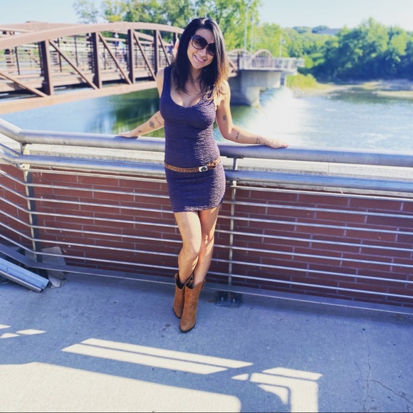 Meet your Posher, Natalie - Picture 2 of 12